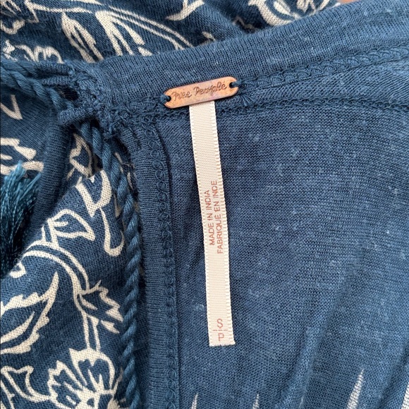 FREE PEOPLE WEEKEND WARRIOR BOHO BALLOON SLEEVE TOP - Picture 9 of 12